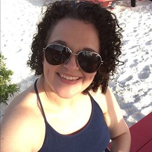 Meet your Posher, Kellie